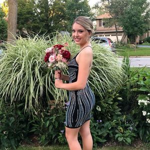 Meet your Posher, Casey